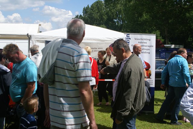 2012-06-10 Braderie Schollebos